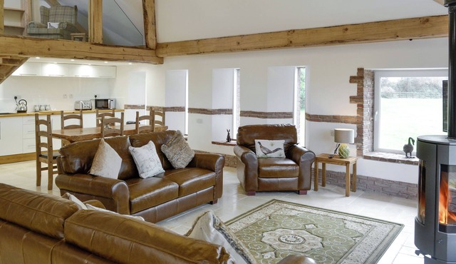 2 bedroom accommodation in Heasley Mill, near South Molton