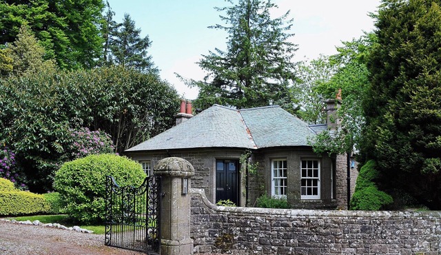 2 bedroom accommodation in Edzell, near Brechin