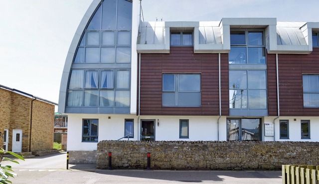 2 bedroom accommodation in West Bay, near Bridport