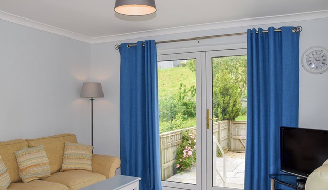 2 bedroom accommodation in Bothenhampton, near Bridport