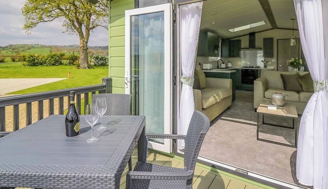 2 bedroom accommodation in Caersws