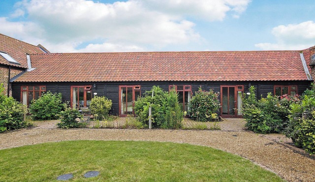 2 bedroom accommodation in Catfield