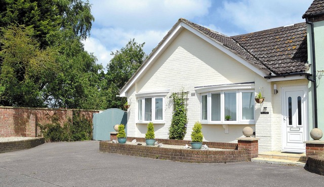 2 bedroom accommodation in Sculthorpe, near Fakenham