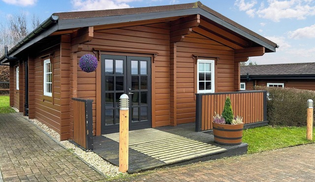 2 bedroom accommodation in Glasgow