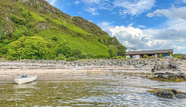 2 bedroom accommodation in Glenelg