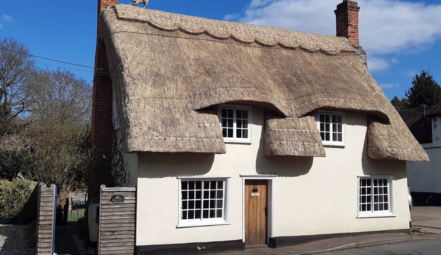 2 bedroom accommodation in Sible Hedingham, near Halstead