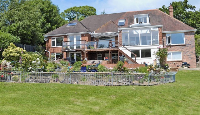 2 bedroom accommodation in Fairlight, near Hastings