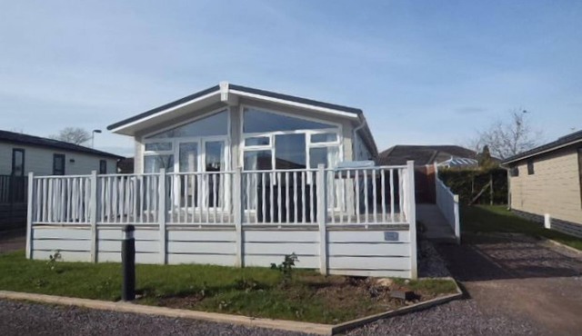 2 bedroom accommodation in Honiton