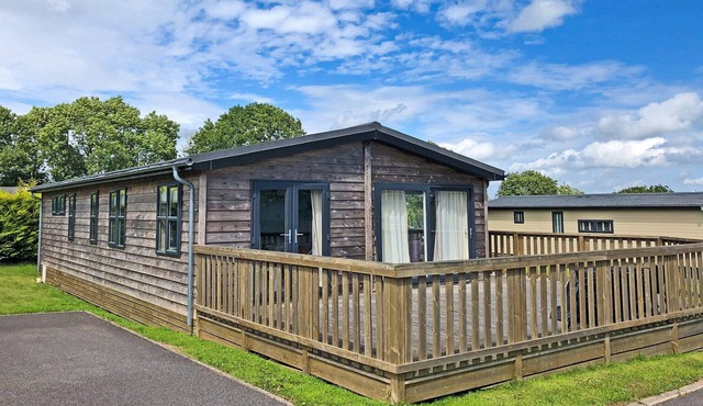 2 bedroom accommodation in Honiton