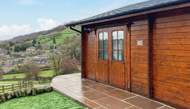 2 bedroom accommodation in Cononley, near Skipton