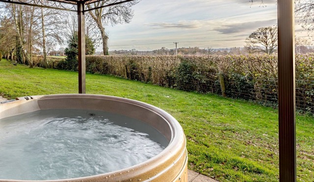 2 bedroom accommodation in Ledbury