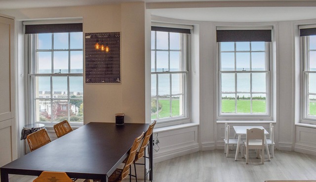 2 bedroom accommodation in Margate