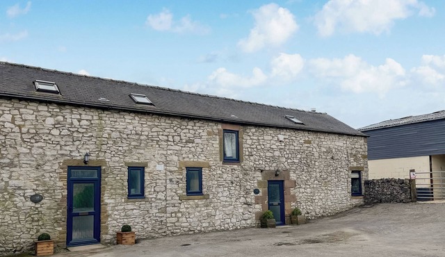 2 bedroom accommodation in Grangemill, near Matlock