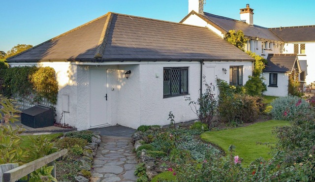 2 bedroom accommodation in Bilbrook, near Minehead