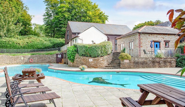 2 bedroom accommodation in Modbury