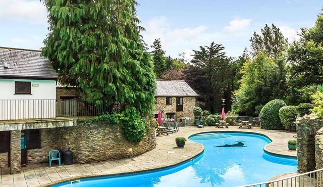 2 bedroom accommodation in Modbury