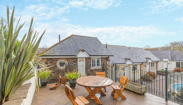 2 bedroom accommodation in Porth, Nr Newquay