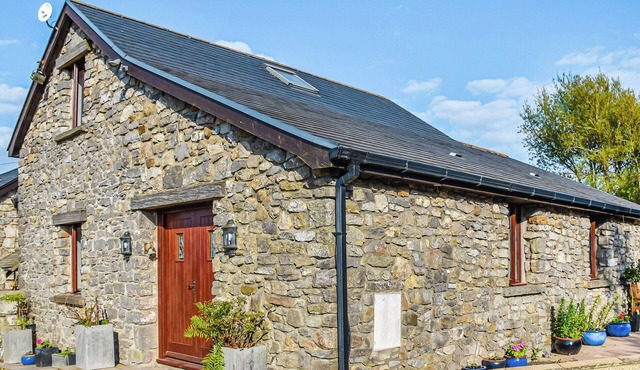 2 bedroom accommodation in Pennard