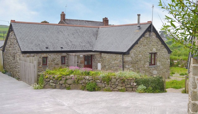 2 bedroom accommodation in Morvah, near Zennor