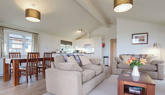 2 bedroom accommodation in Carnmenellis, Nr Falmouth