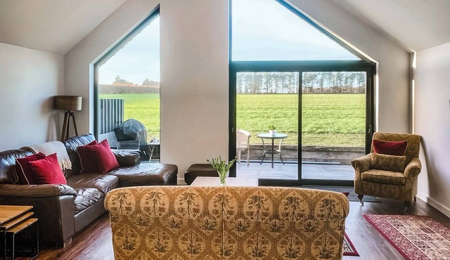 2 bedroom accommodation in Reepham