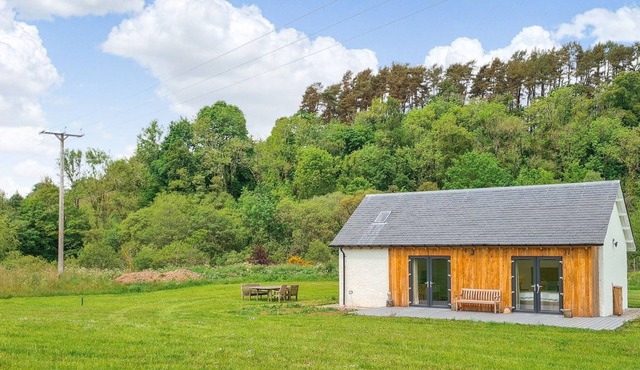 2 bedroom accommodation in Ettrickbridge, near Selkirk