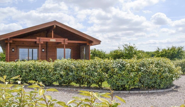 2 bedroom accommodation in Burgh le Marsh, near Skegness