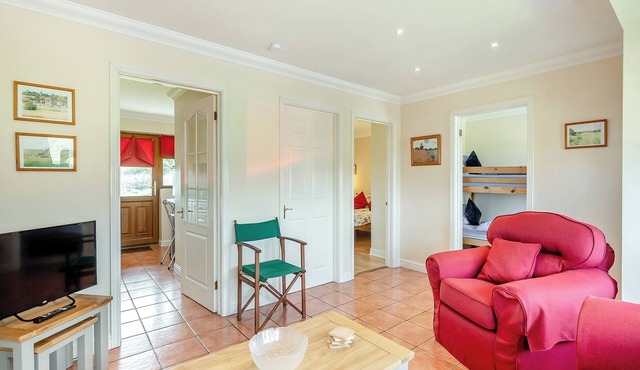 2 bedroom accommodation in St Osyth