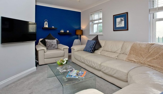 2 bedroom accommodation in Torquay