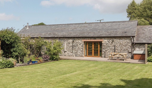 2 bedroom accommodation in Tregaron