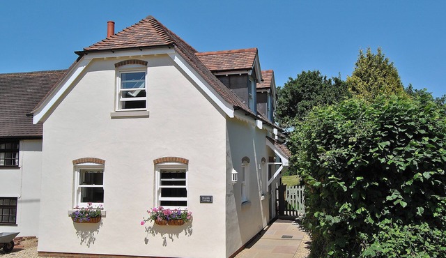 2 bedroom accommodation in Wimborne
