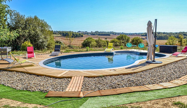 2 bedroom accommodation in Mugron