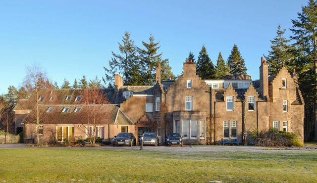 2 bedroom accommodation in Aboyne