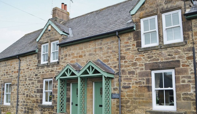 2 bedroom accommodation in Lesbury, near Alnwick