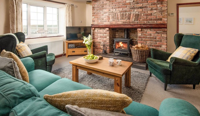 2 bedroom accommodation in Dunstan, near Craster