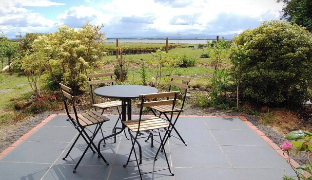 2 bedroom accommodation in Annan