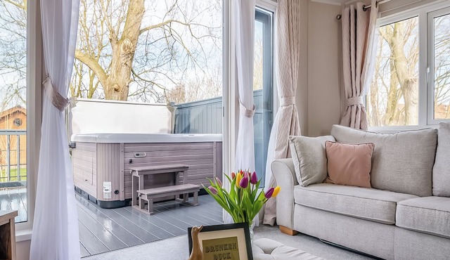 2 bedroom accommodation in Skirlaugh, Nr Hull