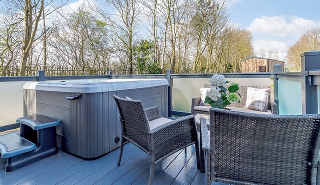 2 bedroom accommodation in Skirlaugh, Nr Hull