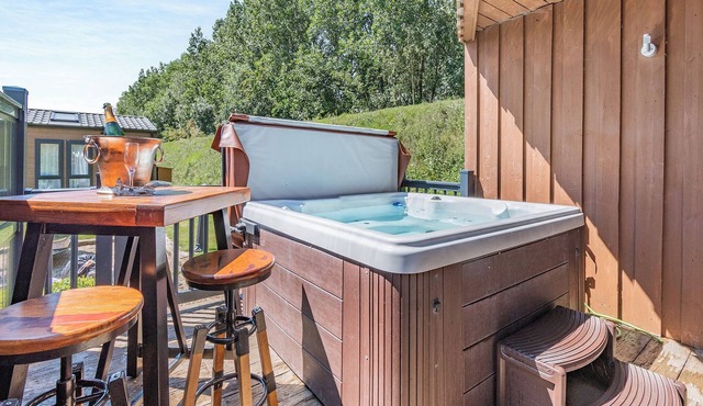 2 bedroom accommodation in Skirlaugh, Nr Hull