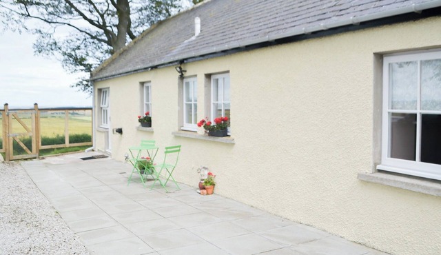 2 bedroom accommodation in Cornhill, near Portsoy