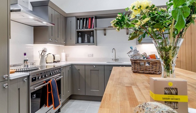 2 bedroom accommodation in Barrow, Near Bury St Edmunds