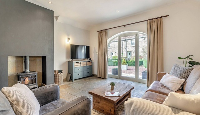 2 bedroom accommodation in Kirkbridge, near Crakehall