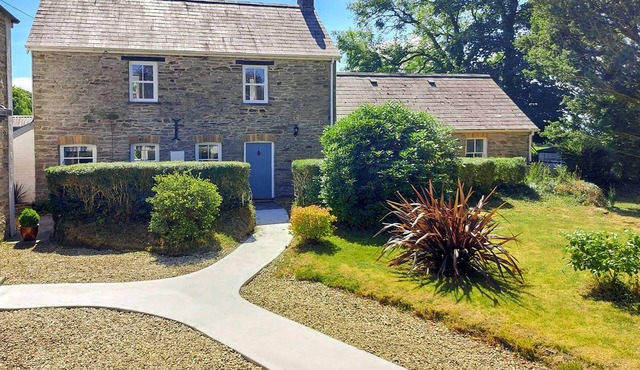 2 bedroom accommodation in Beulah