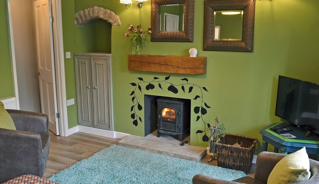 2 bedroom accommodation in Tideswell, near Buxton