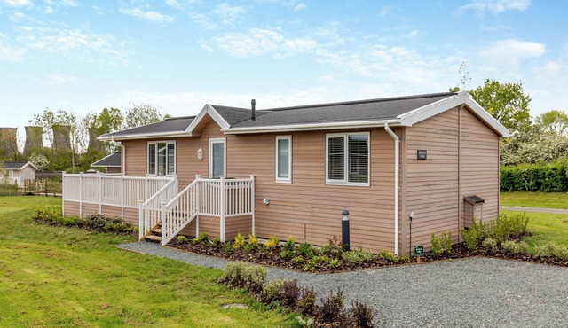 2 bedroom accommodation in Willington, near Derby