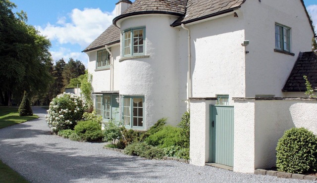 2 bedroom accommodation in Dunkeld