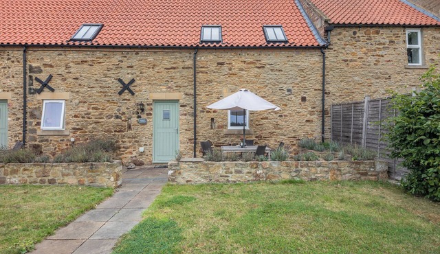 2 bedroom accommodation in Durham