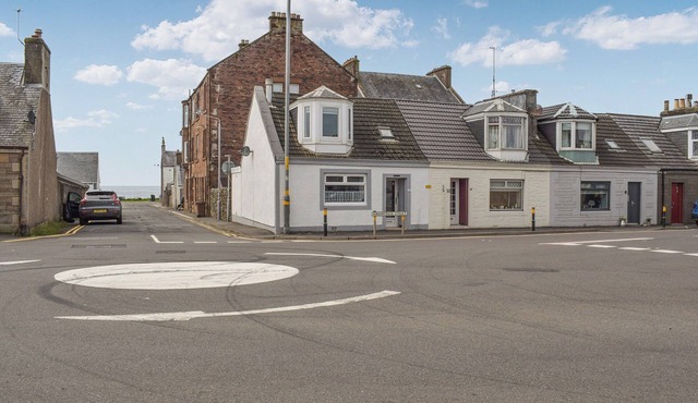 2 bedroom accommodation in Girvan