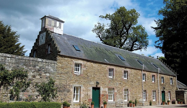 2 bedroom accommodation in Mellerstain, near Kelso