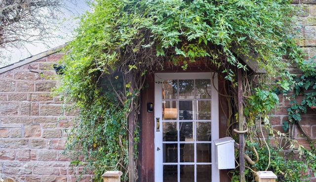 2 bedroom accommodation in Hayton